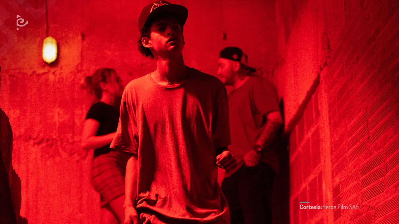 Intentado cambiar la realidad.