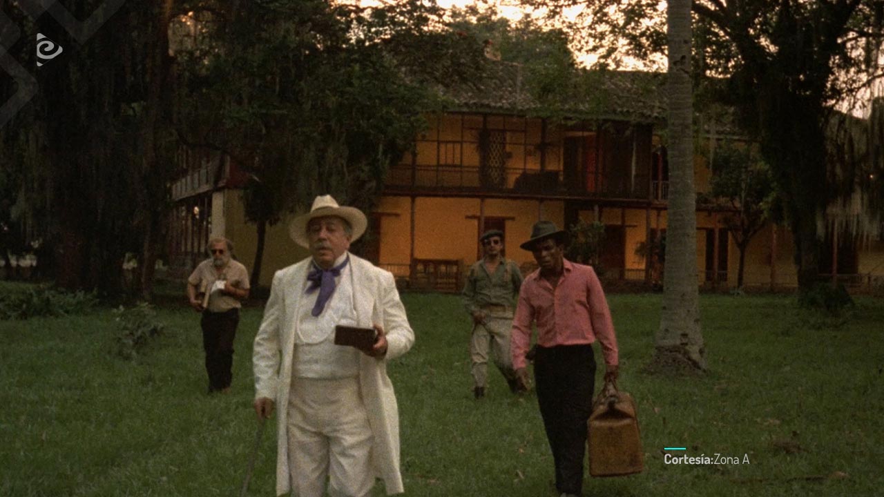 La corte de Don Graciliano.