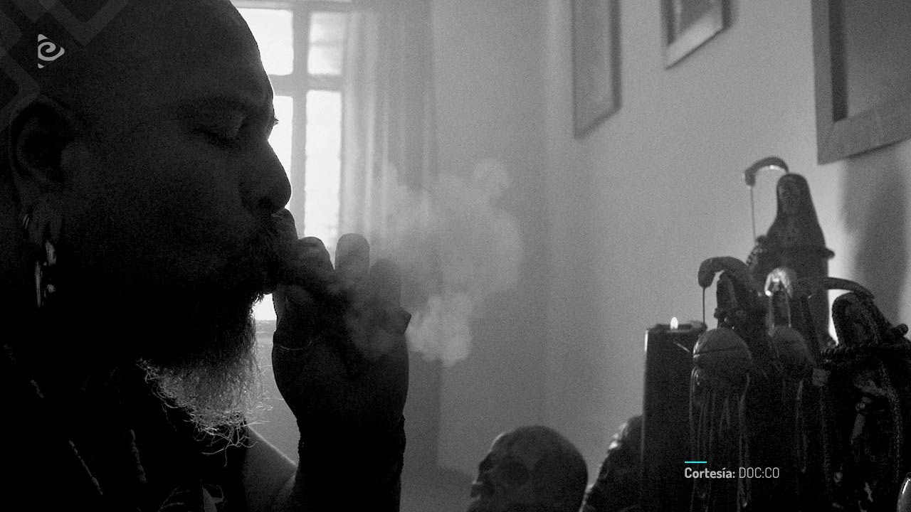 Besos negros, documental colombiano completo, en RTVCPlay