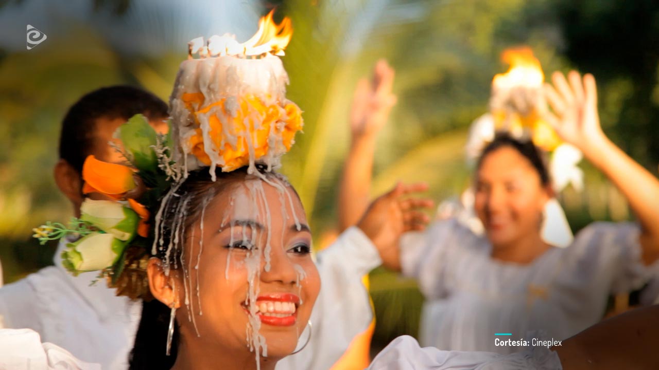 A través de los cantos de la vaquería y el sonido de las gaitas.