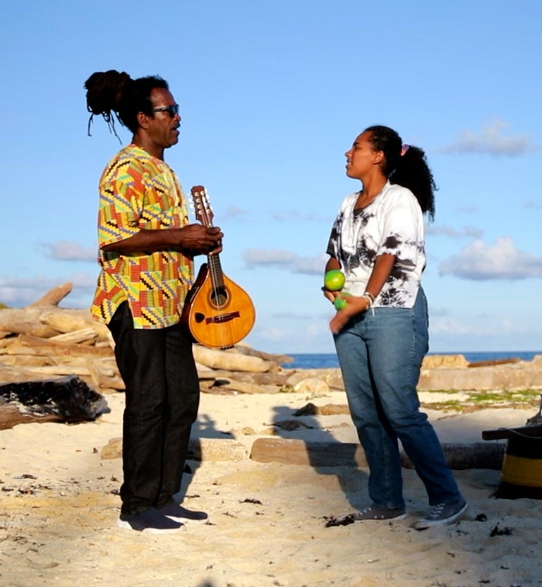 Acompaña a Sara en Drum legacy, disponible ahora en la plataforma de streaming RTVCPlay