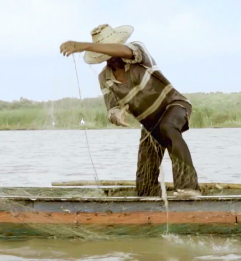 Mira el cortometraje colombiano Los hijos del pueblo de agua por la plataforma de streaming RTVCPlay. 