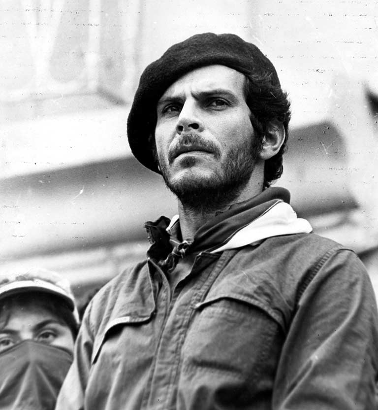 Mira el documental sobre Carlos Pizarro Leongómez por RTVCPlay