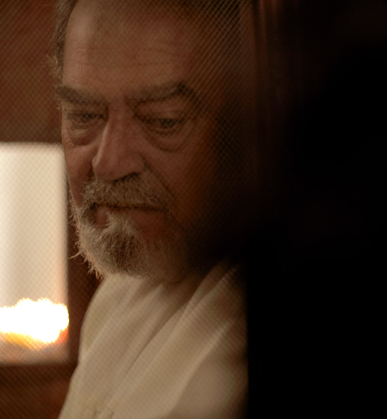 Poster oficial de Vía Crucis, serie de ficción disponible en RTVCPlay