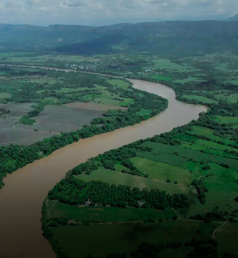 Cover Background móviles Las voces del río