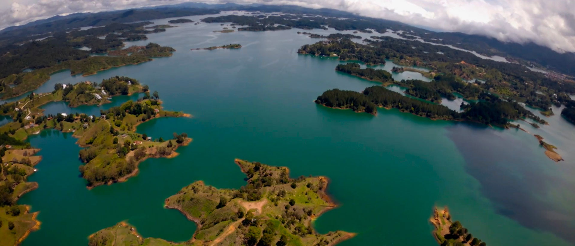 ¡Mira Expedición cóndor de Los Andes por www.rtvcplay.co!