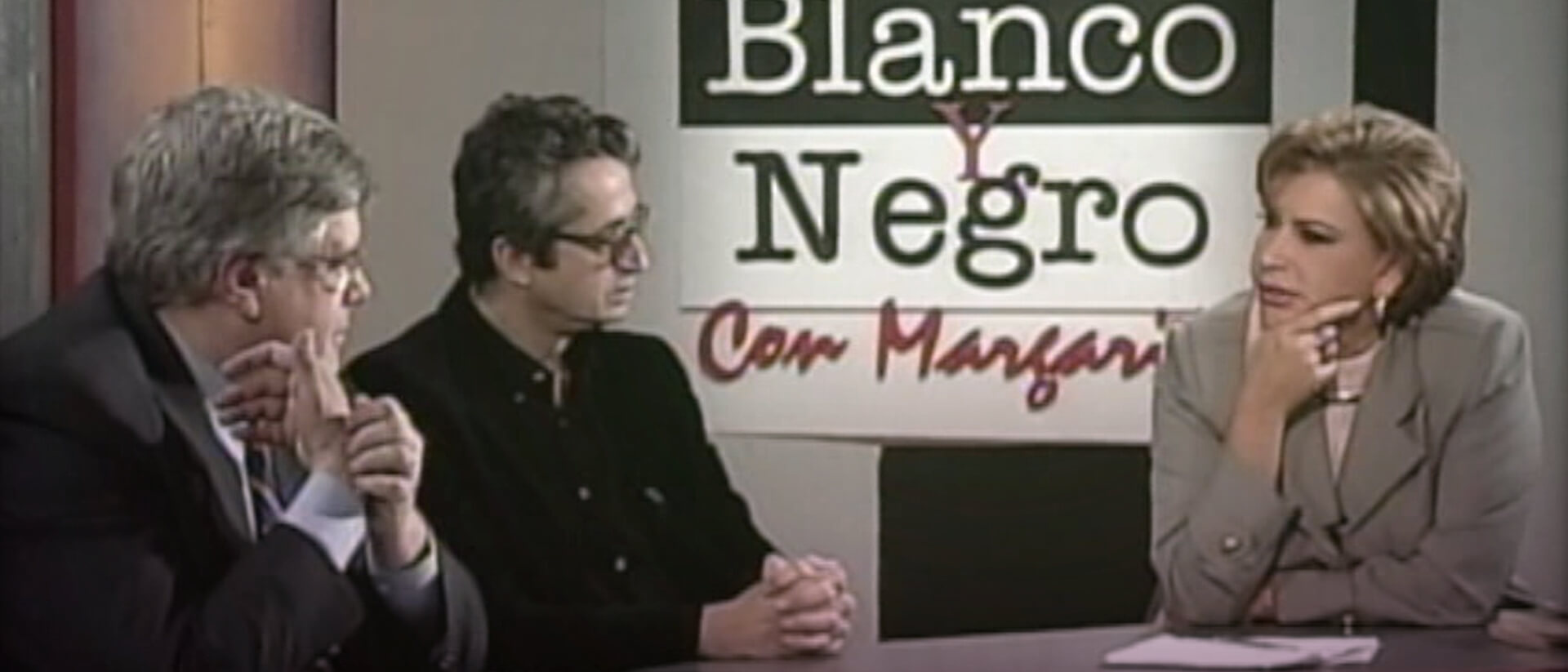 En blanco y negro con Margarita Vidal entrevista a personajes