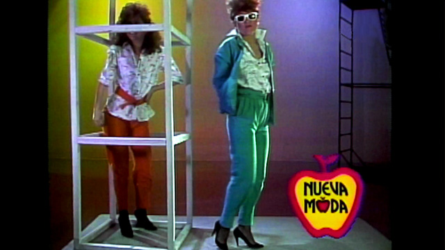Nueva Moda, comerciales de nueva moda, comerciales de ropa colombiana, campañas publicitarias, comerciales colombianos, comerciales para television