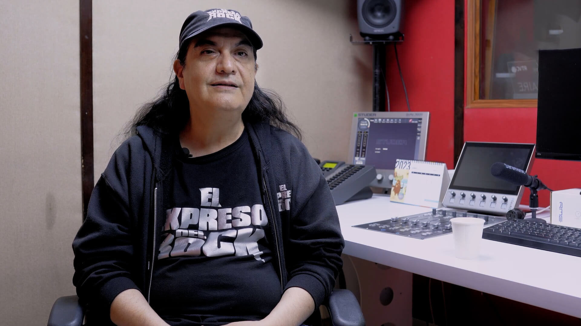Mira ahora la entrevista con el locutor Andrés Durán sobre Elkin Ramírez y su banda, Kraken, en la plataforma de streaming RTVCPlay