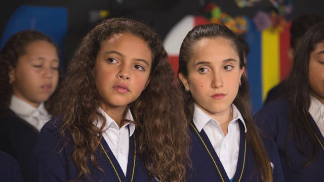 Acompaña a Alex en esta aventura de convertirse en su Teresa por la plataforma RTVCPlay.