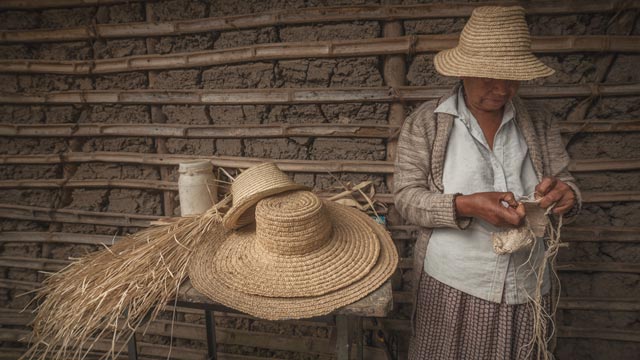 ¡Conoce la historia de Floralba y Leónidas en Ancestral por la plataforma de streaming RTVCPlay!