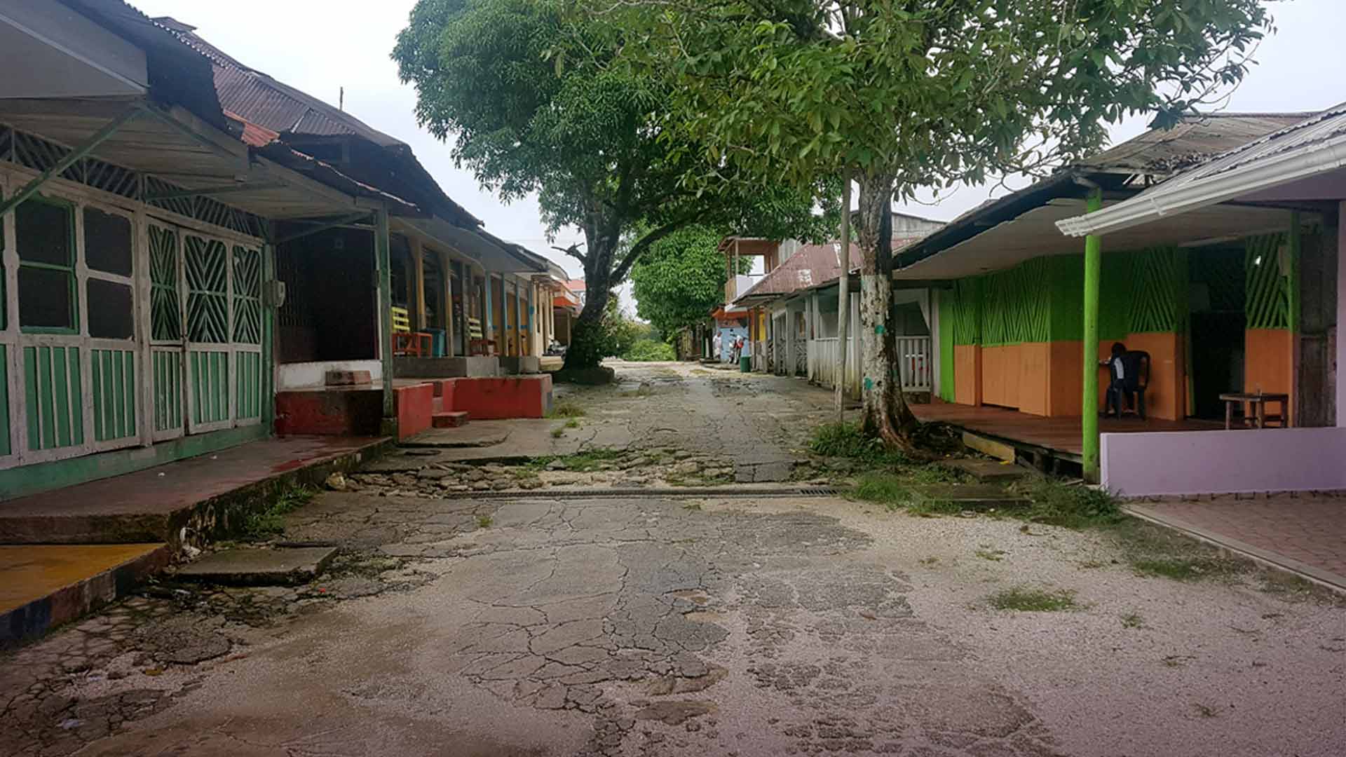 Una calle de Taraira - Aislados