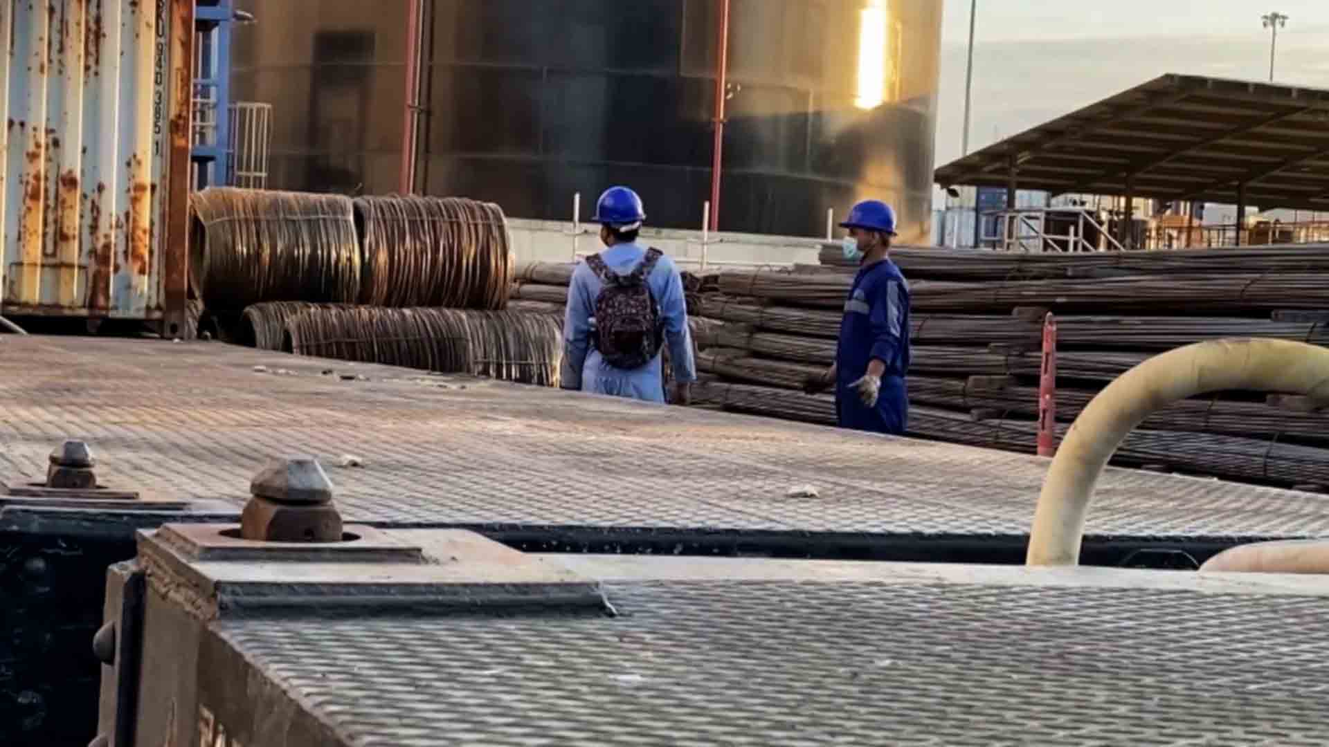 Trabajadores de la Sociedad Portuaria Regional de Santa Marta