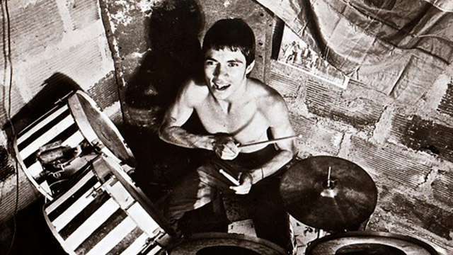 Tráiler de Rodrigo D. No futuro, largometraje de Rodrigo D. No futuro, muerte, cine gratis, ver Rodrigo D. No futuro