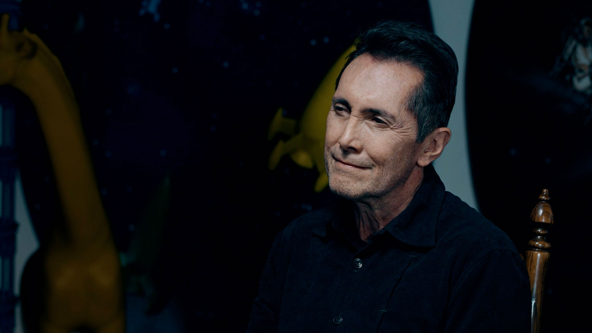 Conoce la obra del artista Nadín Ospina en Extramuros, disponible ahora en la plataforma de streaming RTVCPlay