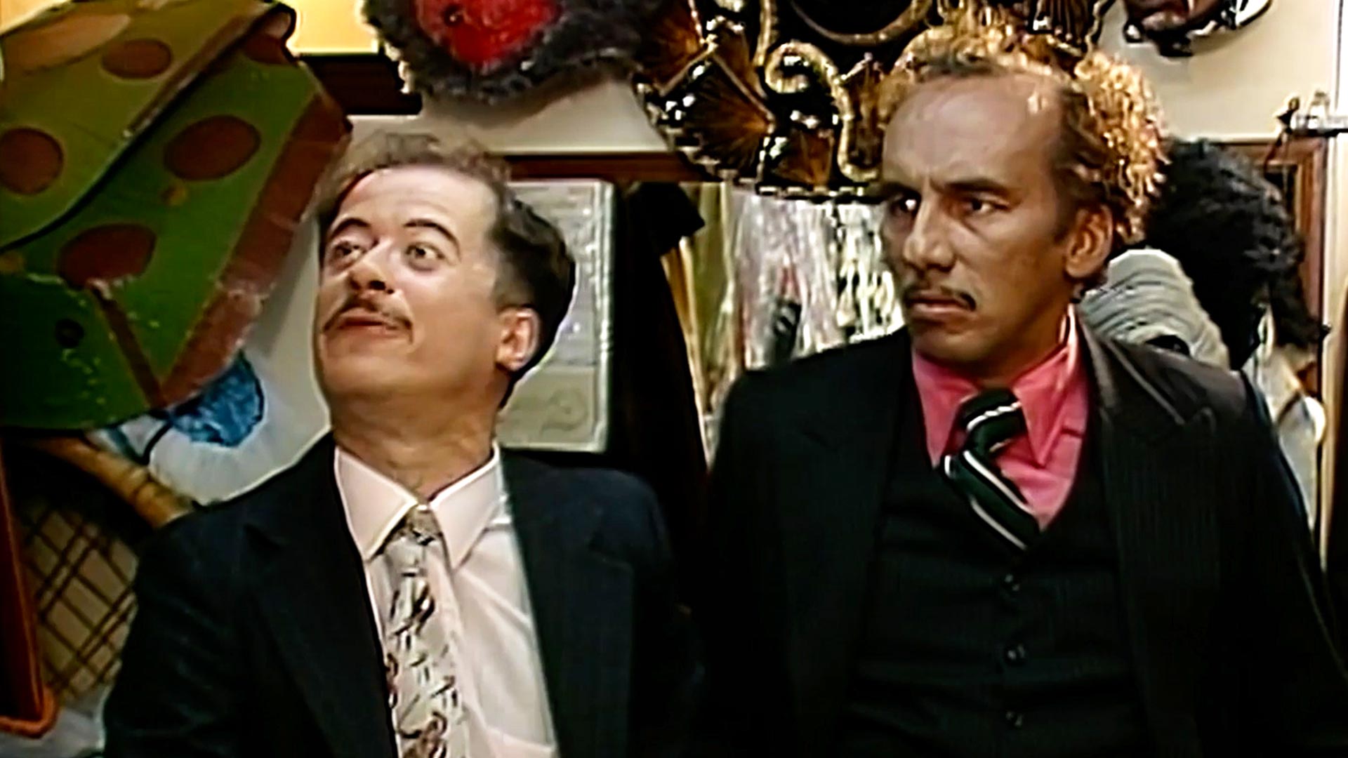 N.N con su compañero