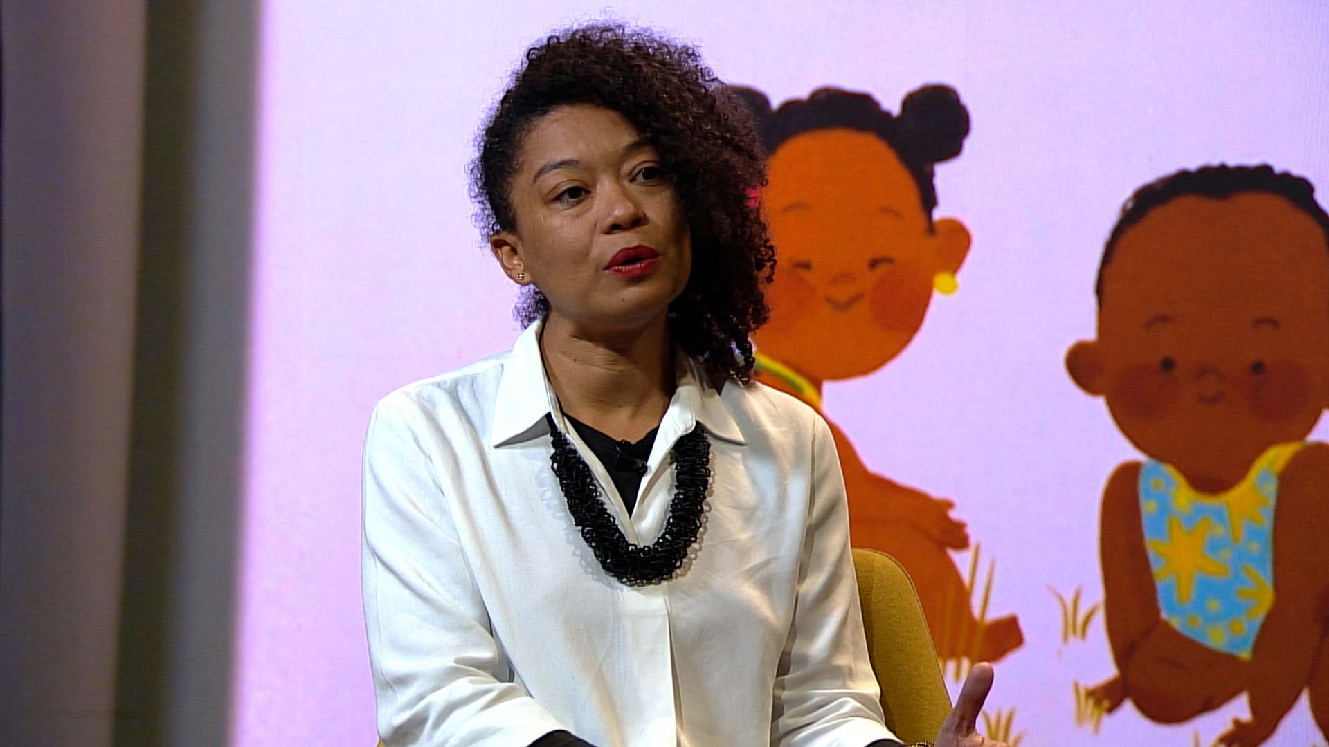 Escucha la conversación entre la escritora Velia Vidal y Erick Duncan en Señal literaria, disponible en la plataforma de streaming RTVCPlay