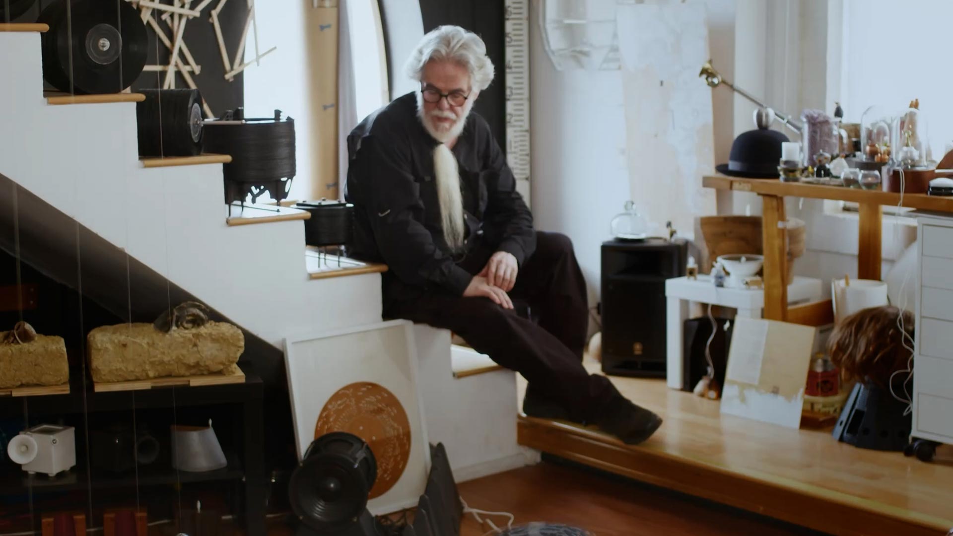 Conoce la obra de los artistas Julia y Mauricio Bejarano en Extramuros, disponible ahora en RTVCPlay