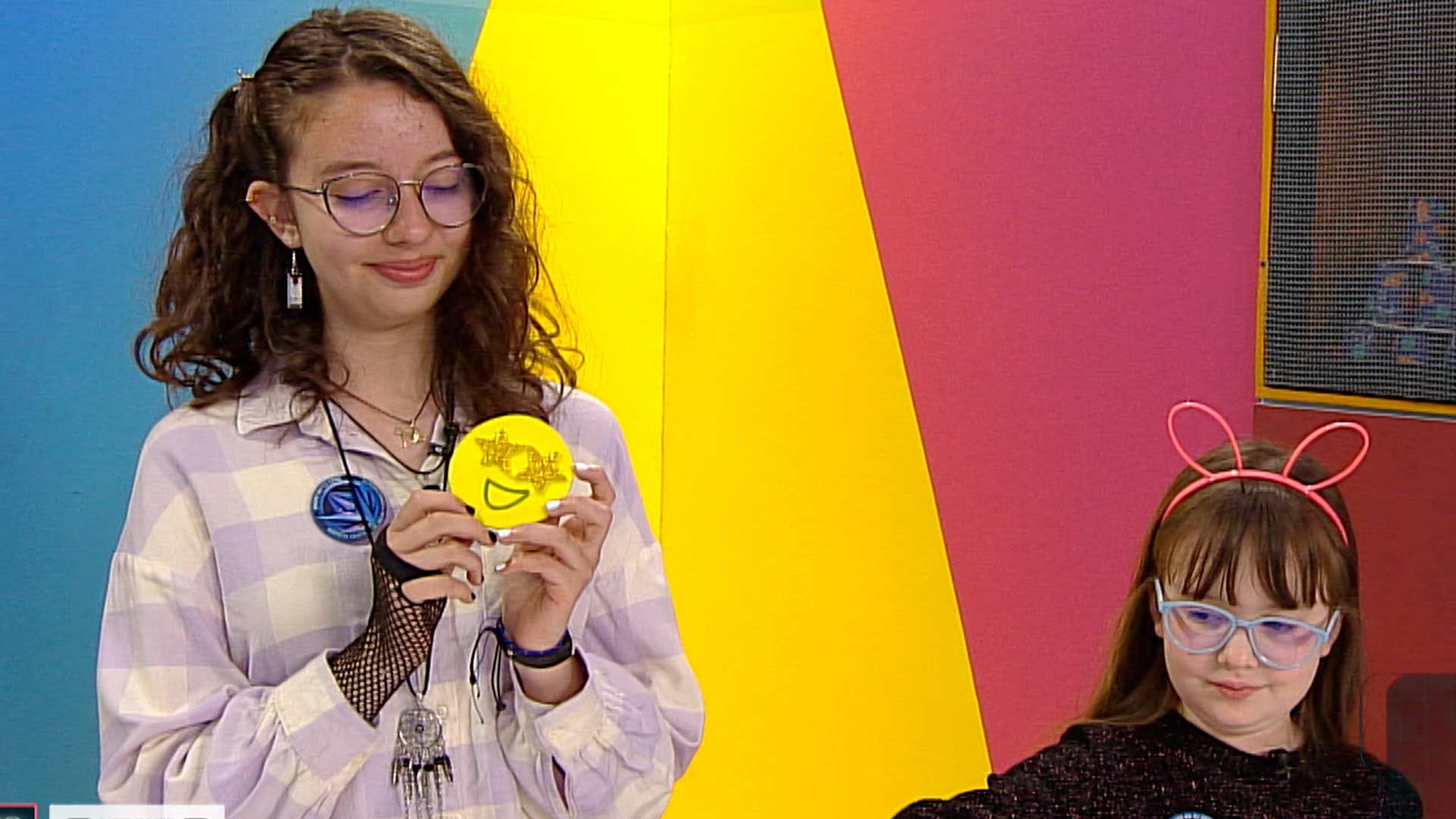 profe en tu casa, emociones y sentimientos, explosion de emociones, manejo de emociones, educacion, programas educativos, series infantiles, señal colombia, series gratis, series