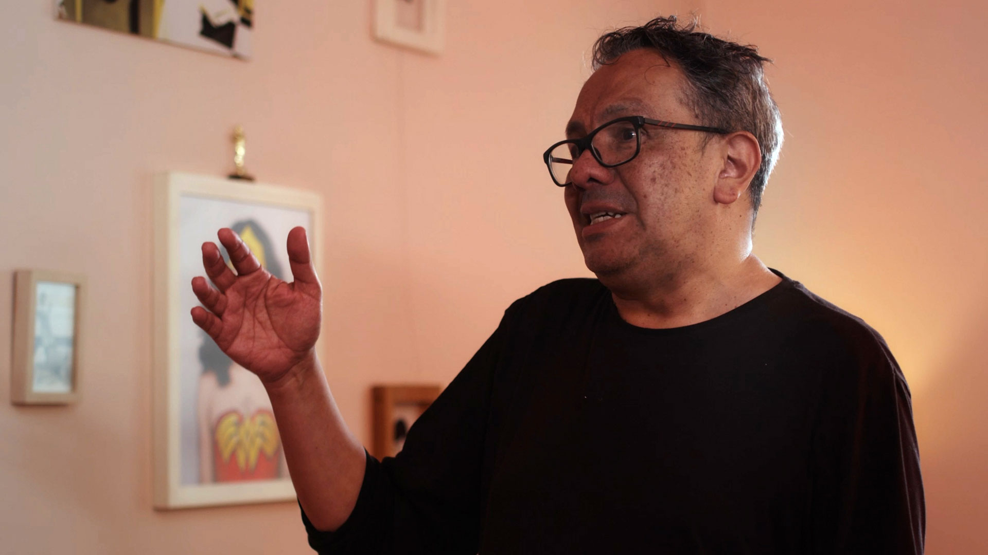 Conoce las reflexiones del curador Jaime Cerón en Extramuros, disponible ahora en RTVCPlay 