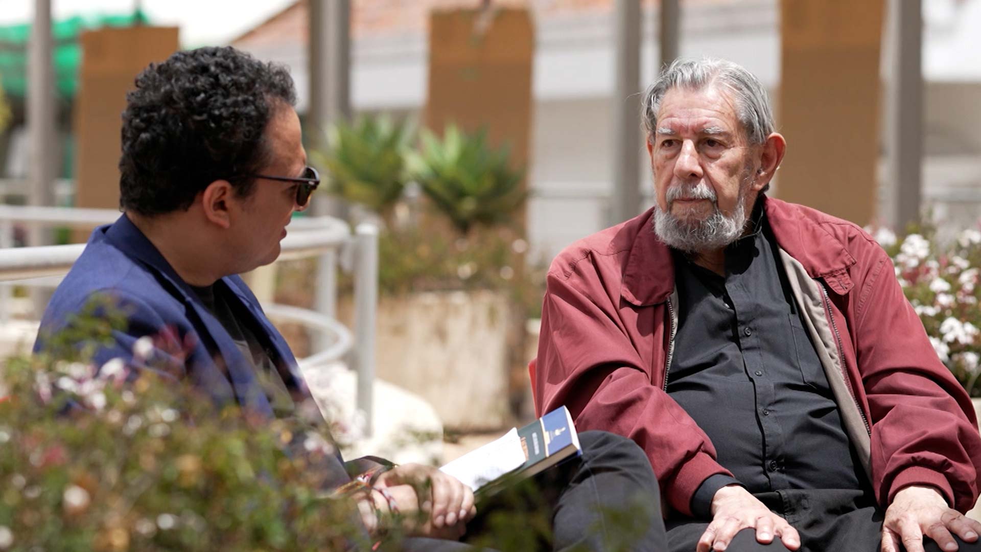 Escucha la conversación entre José Luis Díaz Granados y Erick Duncan en Señal literaria, disponible ahora en RTVCPlay 