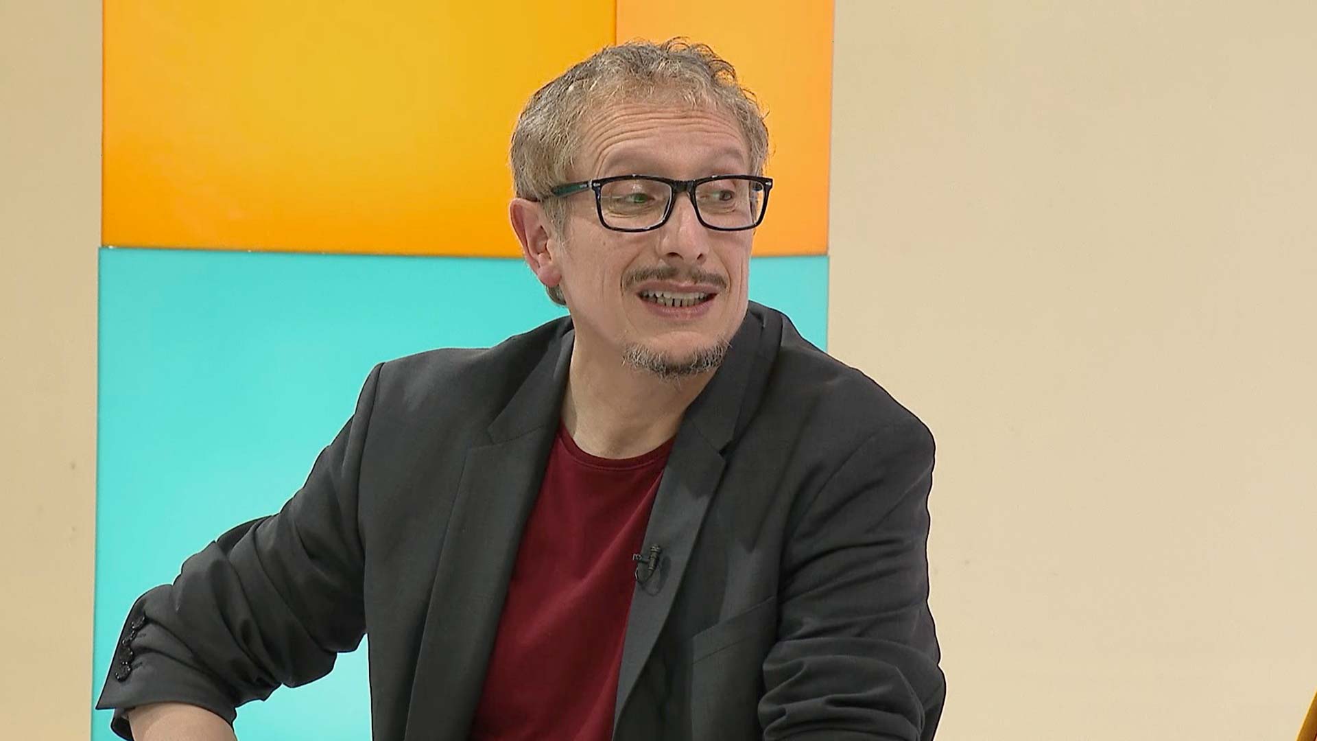 Realistas y perdedores, 4 preguntas a la historia, series educativas, series gratis, series online, series de señal colombia