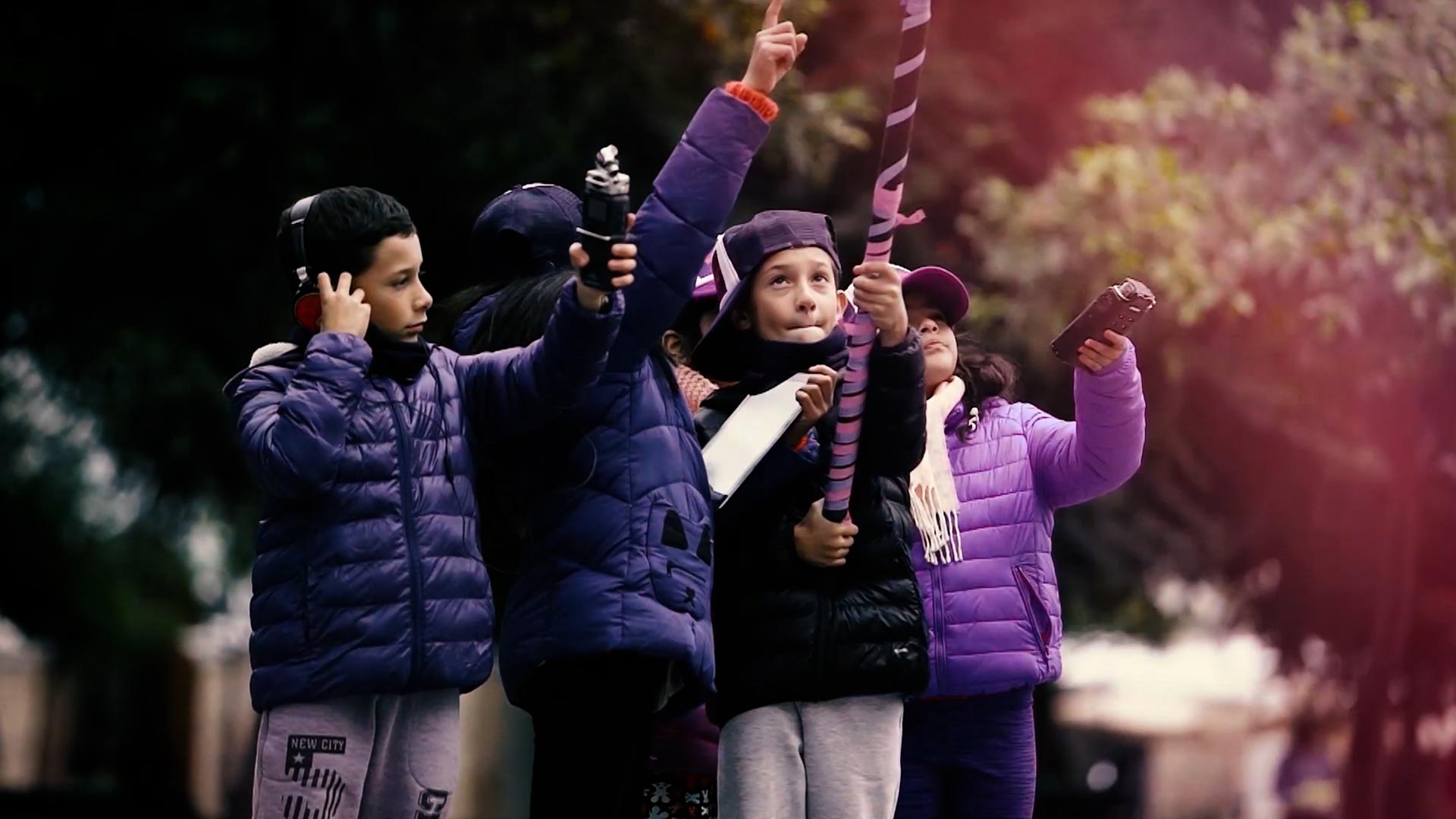 Mira el segundo capítulo de la serie infantil Cazadores de sonidos en la plataforma de streaming de todos los niños y niñas: RTVCPlay
