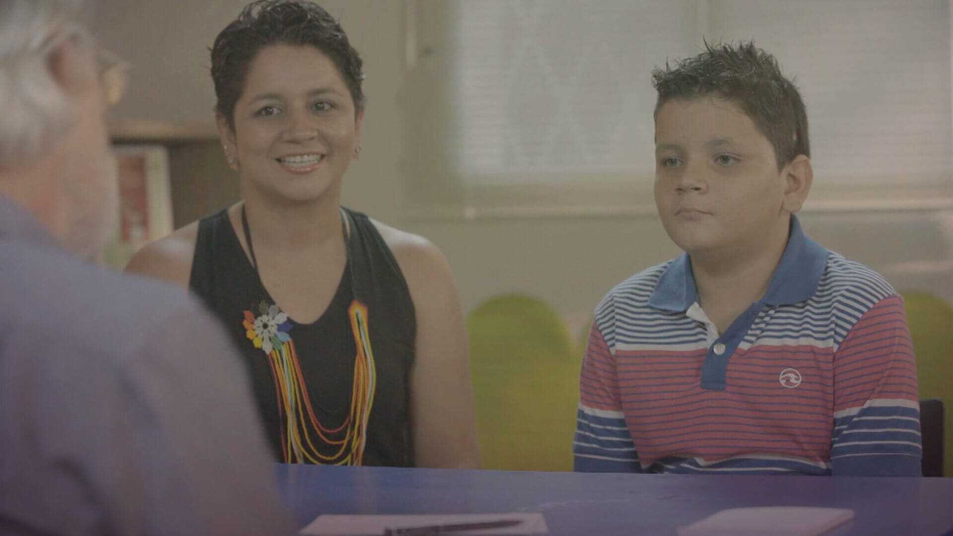 niños hipoacúsicos, Dr. Faga, consultorio del doctor faga, series documentales, series gratis, series online, series de señal colombia