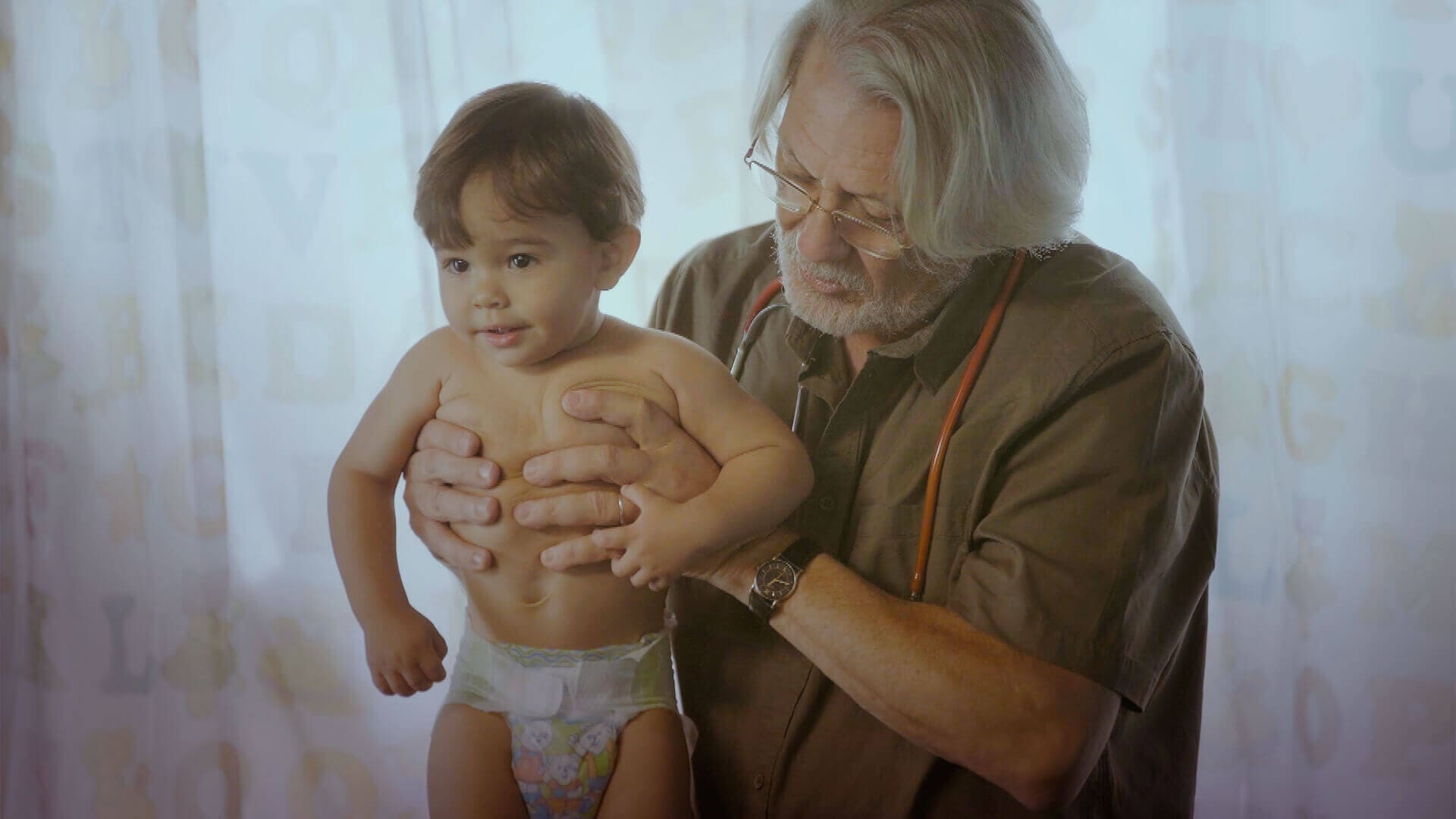 niños y las vacunas, primeras vacunas, Dr. Faga, consultorio del doctor faga, series documentales, series gratis, series online, series de señal colombia