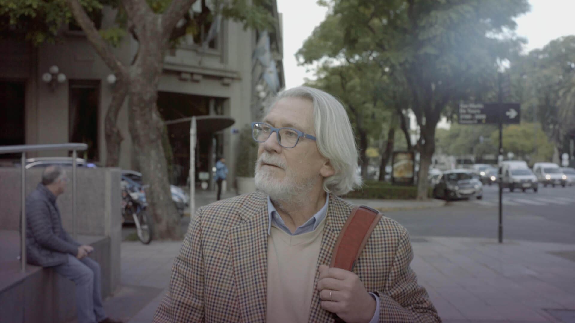 berrinches de los niños, composicion familiar, educar a los hijos, niños aprendiendo a manejar su enojo, series documentales, series gratis, series online, series de señal colombia