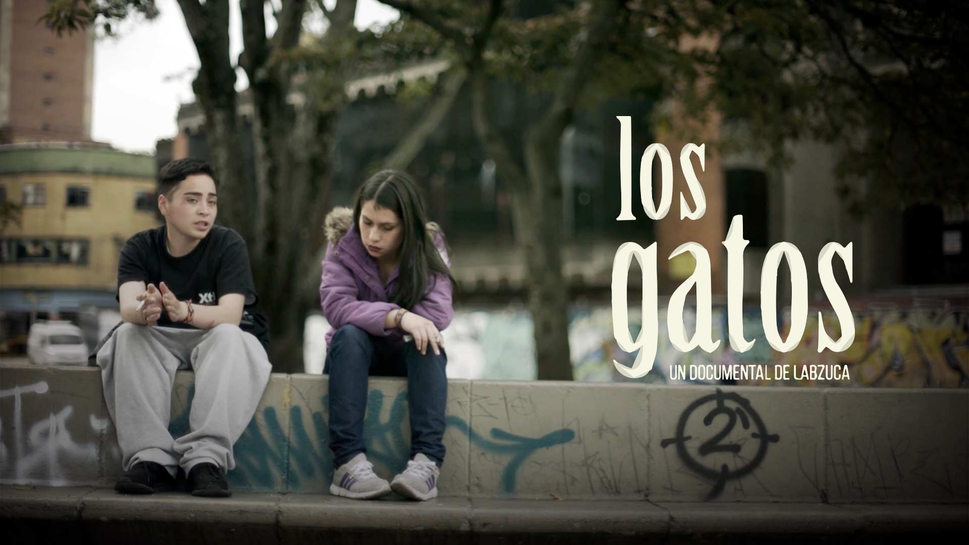 Dos jóvenes conversando en el pueblo, documentales gratis, documentales de Señal Colombia, peliculas colombianas online, peliculas colombianas gratis