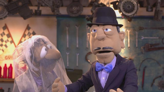 Aprende sobre las familias diversas en Emergencias mecánicas por RTVCPlay