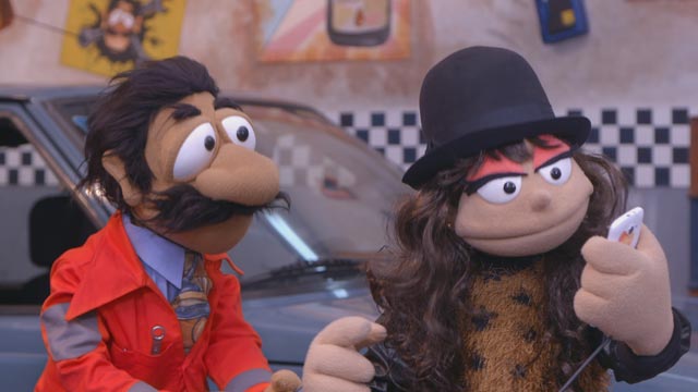 Conoce sobre las redes sociales en Emergencias mecánicas por la plataforma de streaming RTVCPlay