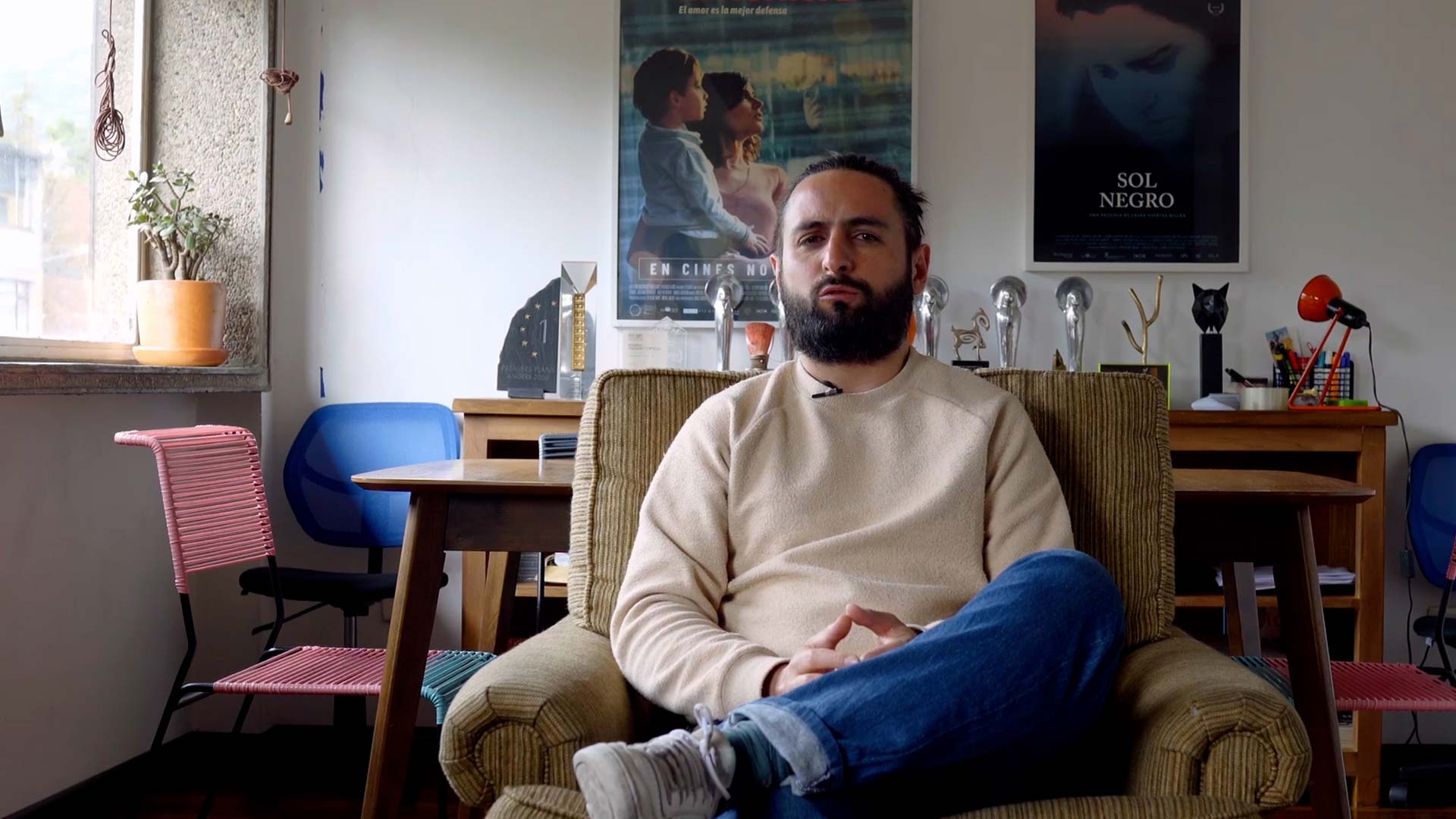 Entrevista a Franco Lolli, director del largometraje Gente de bien, en la plataforma de streaming de los colombianos: RTVCPlay