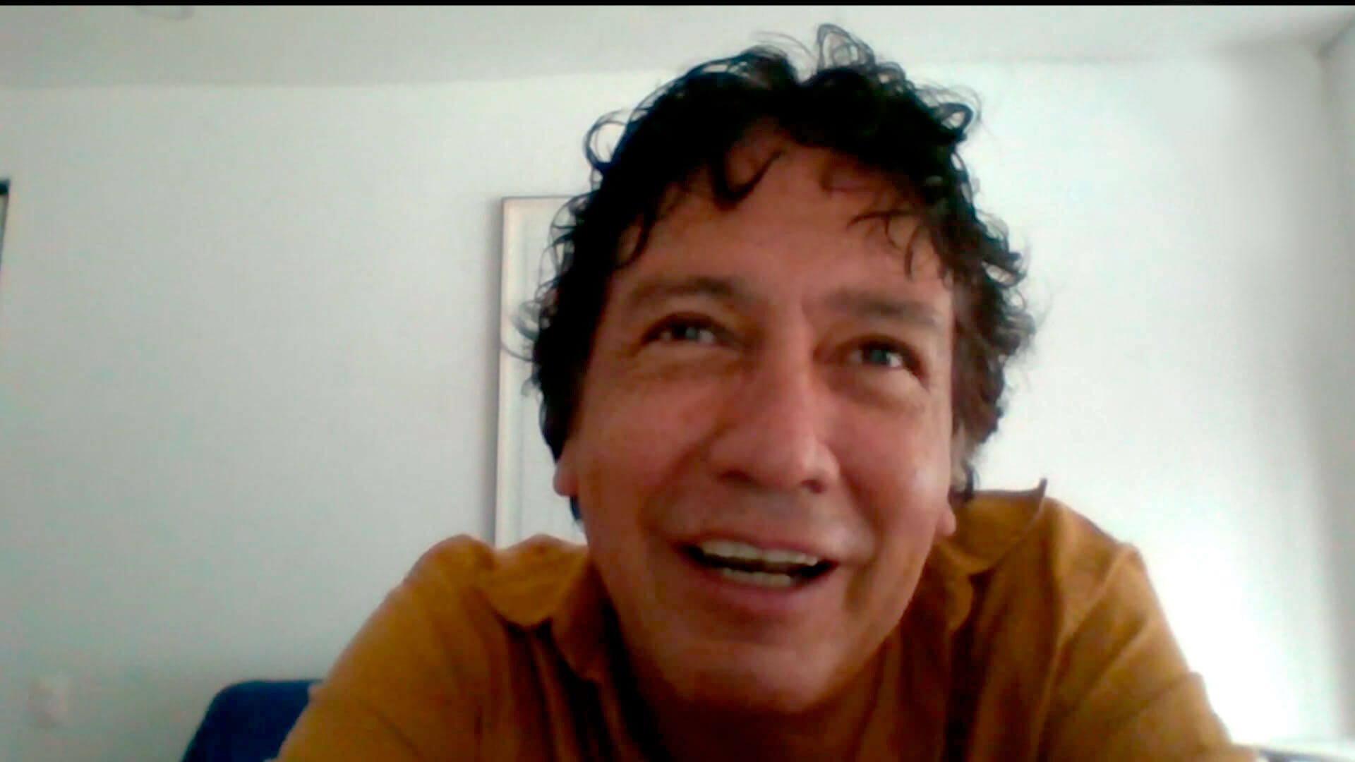 Mira ahora la entrevista de Colbert García, director de la película colombiana Silencio en el paraíso, en la plataforma de streaming RTVCPlay