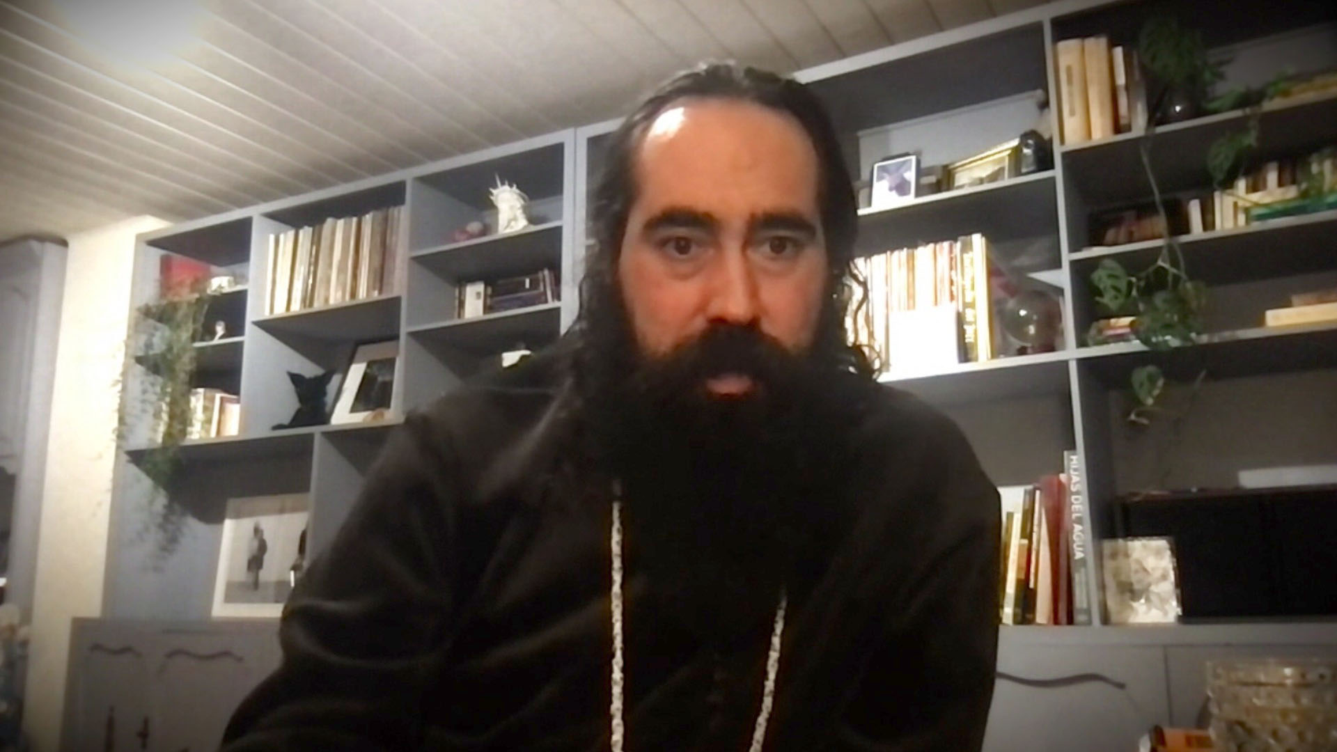 Mira ahora la entrevista a Jacques Toulemonde, director de la película colombiana Anna, en la plataforma de streaming de los colombianos: RTVCPlay