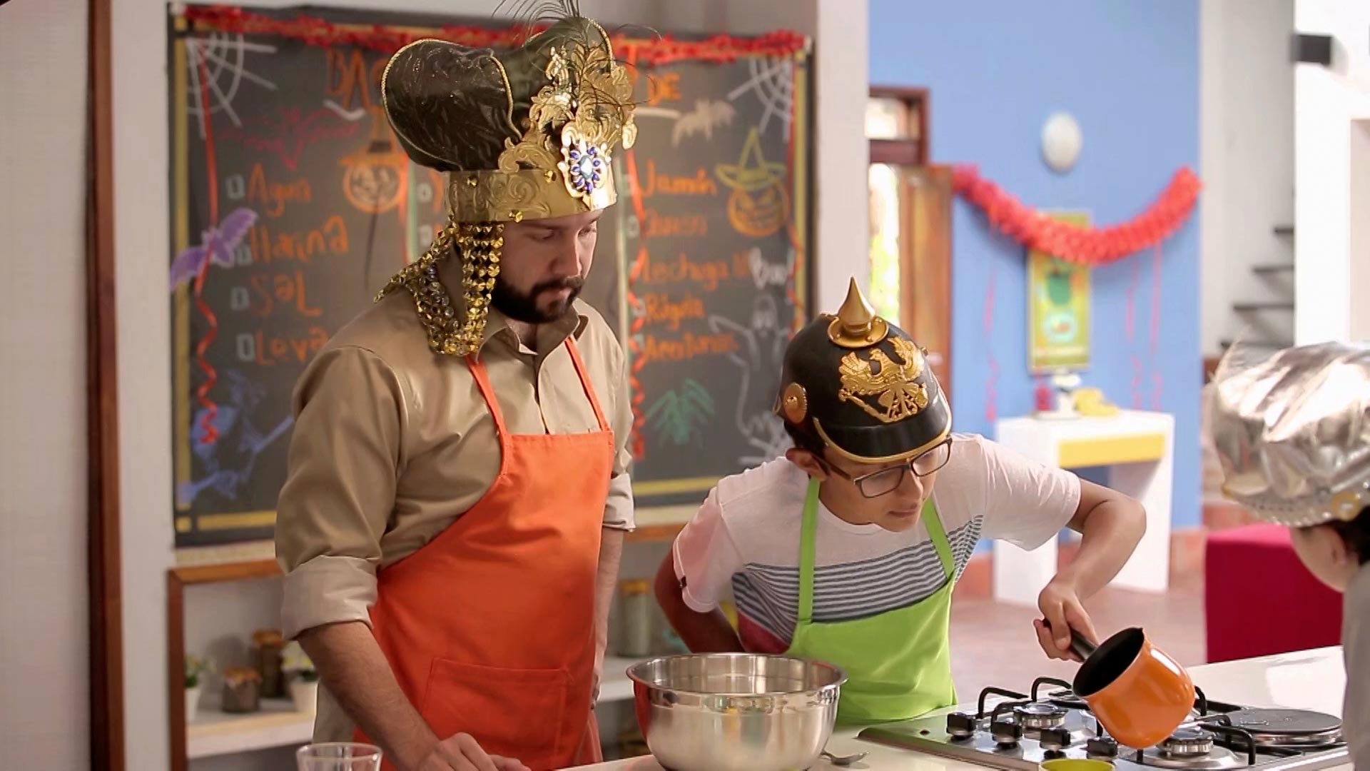 Raffaello y Tomy disfrazados