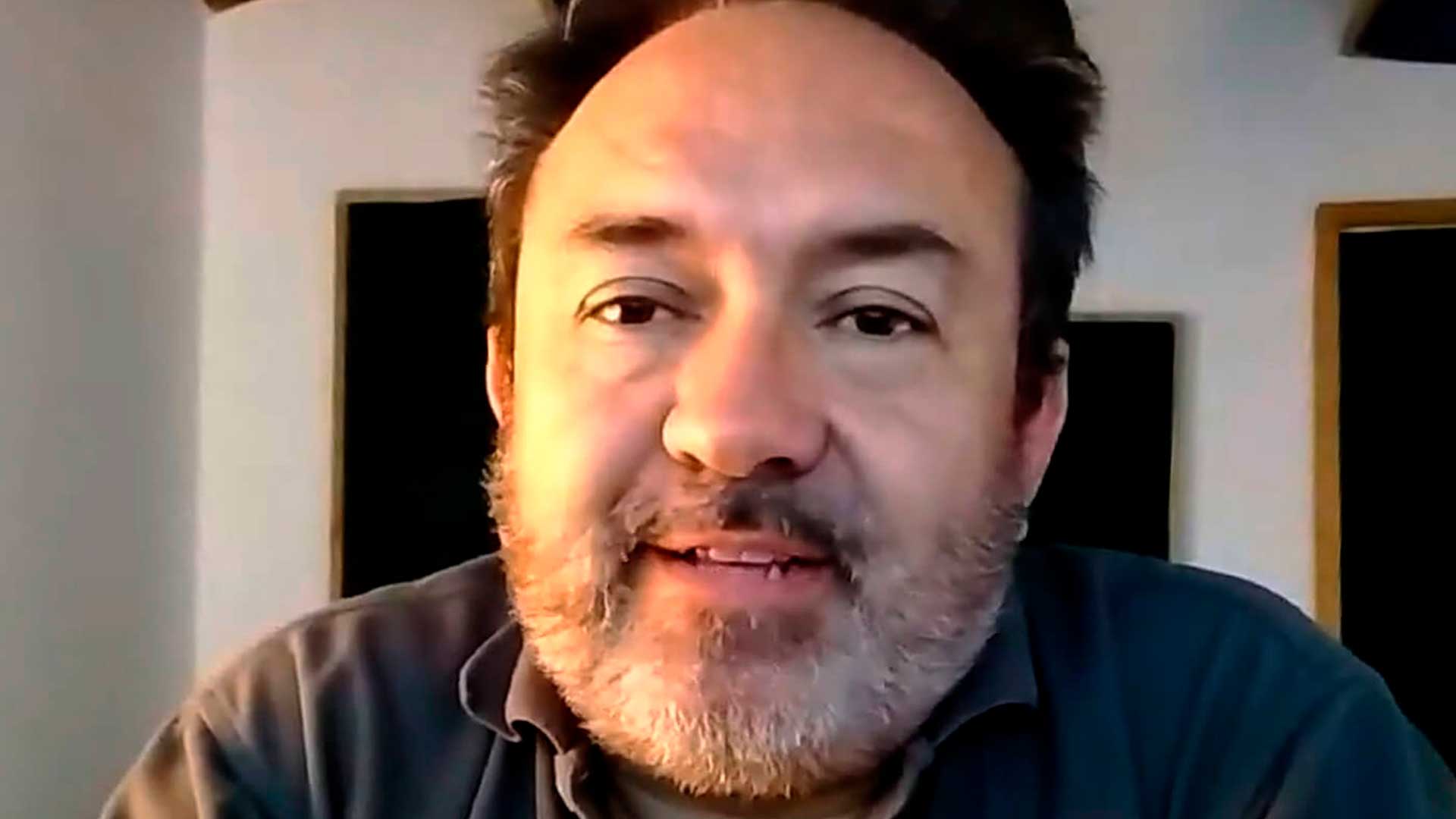 José Jaramillo, sonidista de la película documental ¿A qué suenan tus ojos? 