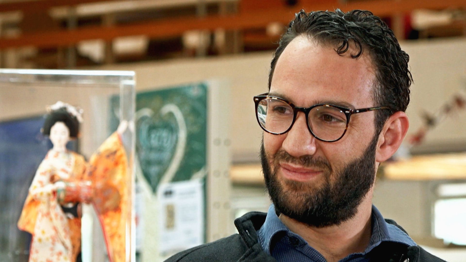 desplazamiento en colombia, libros sobre el desplazamiento en colombia, violencia y desplazamiento en colombia, alfredo molano y su libro sobre el desplazamiento,  libros, literatura en colombia, ver serie literatuver, series de señal colombia, series online, series gratis