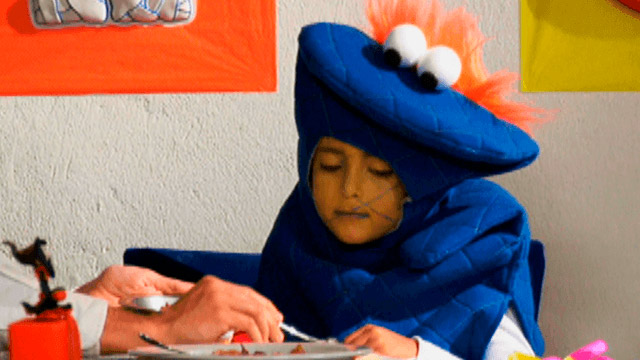 Tomy se disfraza del Cookie Monster