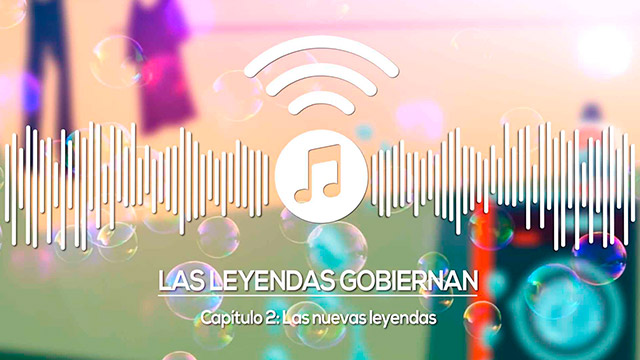 Poster con burbujas de jabón y la lavadora al fondo