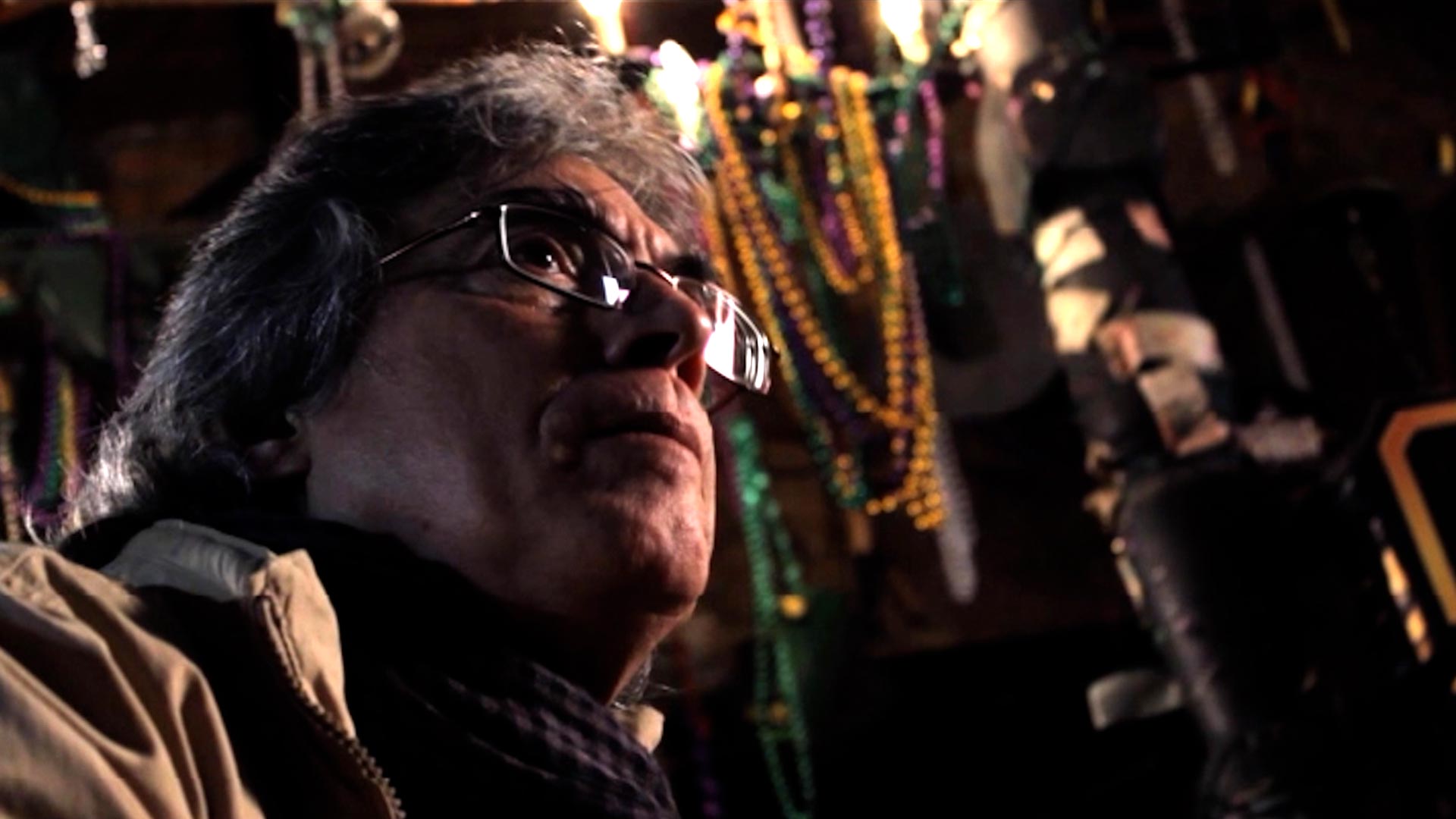 Conoce las obras de Gabriel Alzate, ambientadas en el entorno citadino de Cali y Medellín, en Letra urbana, serie colombiana disponible en RTVCPlay