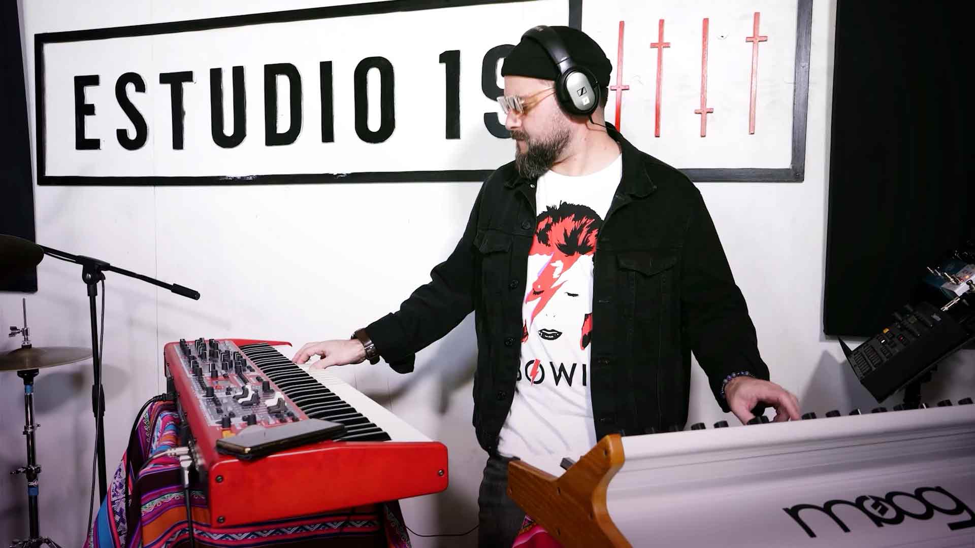 Mira “Travis Moreno”, doceavo capítulo de la segunda temporada de Músicas para salvar el mundo, disponible en la plataforma de streaming RTVCPlay