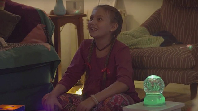 Niña, se fue la luz, tormenta electrica, ver el dia que me hice fuerte, series infantiles, series gratis, series online, series de señal colombia, series educativas