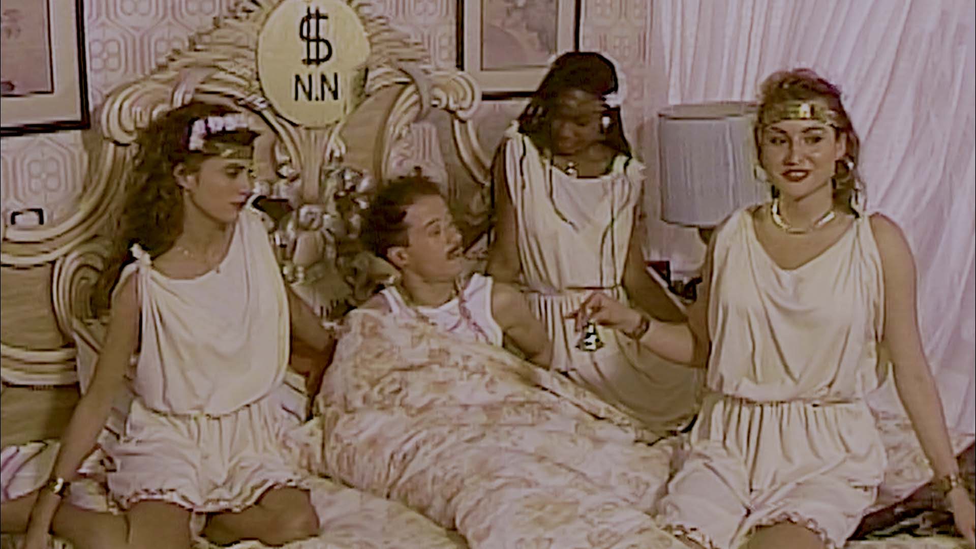 rico, compras, ser millonario,gente de dinero, fantasear con dinero, ver gratis n.n, neron navarrete, carlos duplay, german escallon, series gratis, series online, novelas colombianas gratis