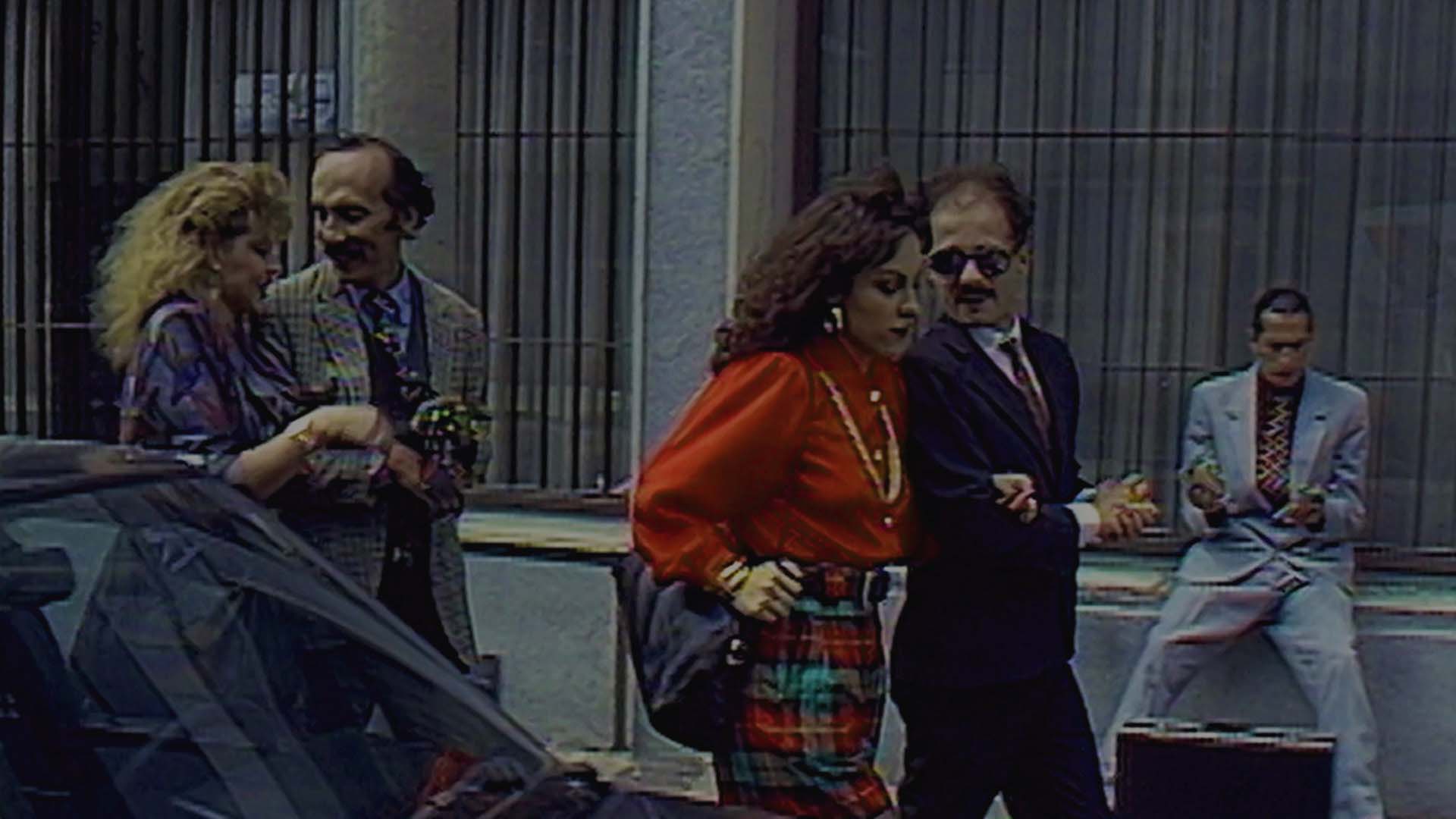 perfume, confusion, aroma, romance, coqueteria, ver gratis n.n, neron navarrete, carlos duplay, german escallon, series gratis, series online, novelas colombianas gratis