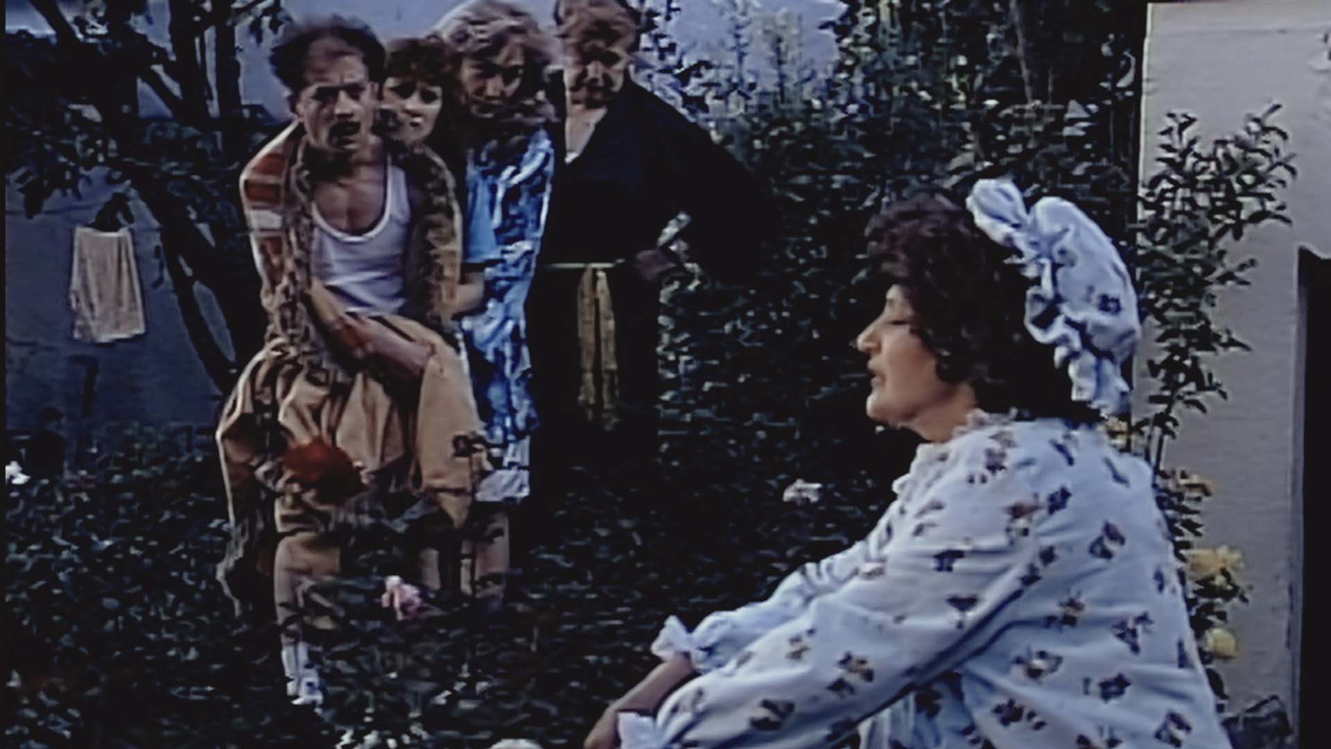 sonambulismo, madre de neron, enfermedades, madre, mama de neron navarrete, encuentro familiar, madre e hijo, ver gratis n.n, neron navarrete, carlos duplay, german escallon, series gratis, series online, novelas colombianas gratis