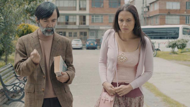 Mira ahora Pasajeros en la plataforma streaming RTVCPlay.