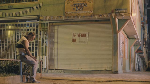 Acompaña Perla en Pasajeros por la plataforma de RTVCPlay.