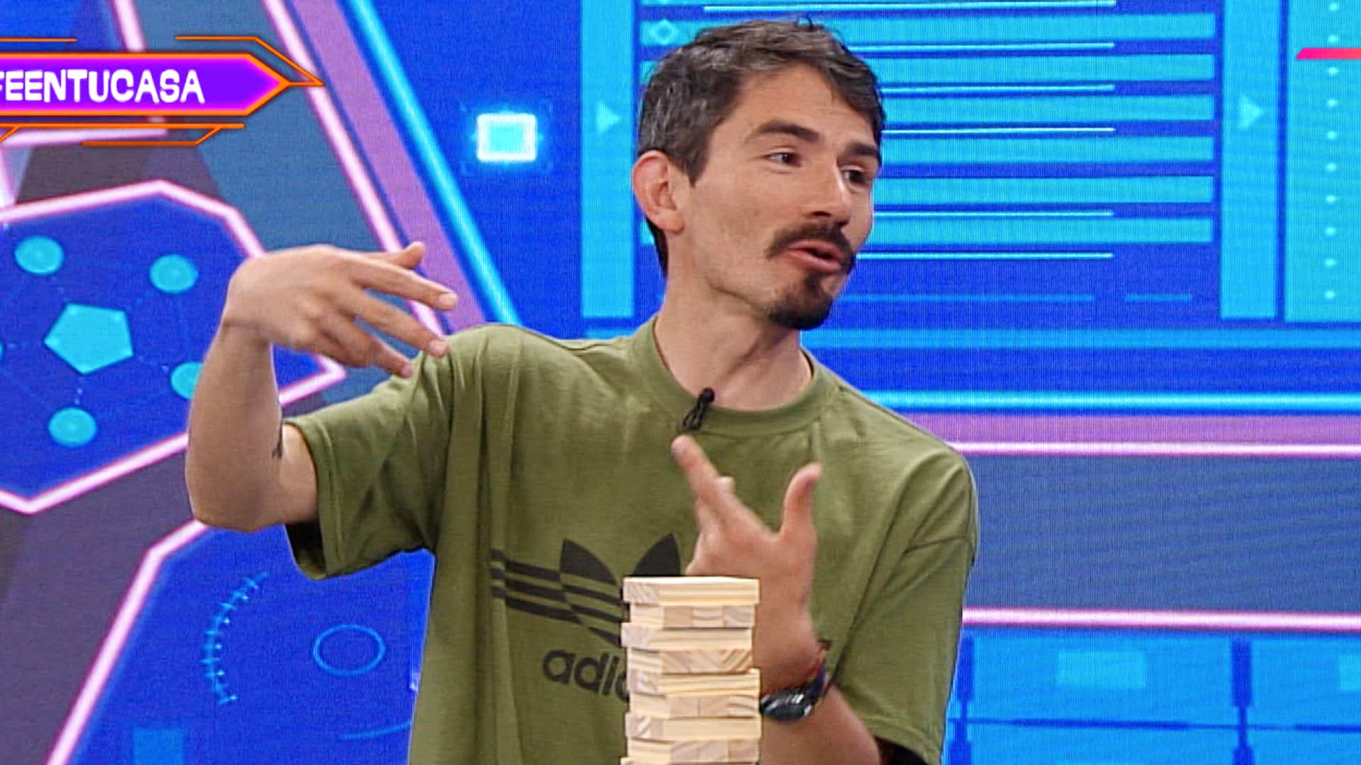 juego de jenga, profe en tu casa, rtvcplay, series divertidas, series online, series gratis, series para niños